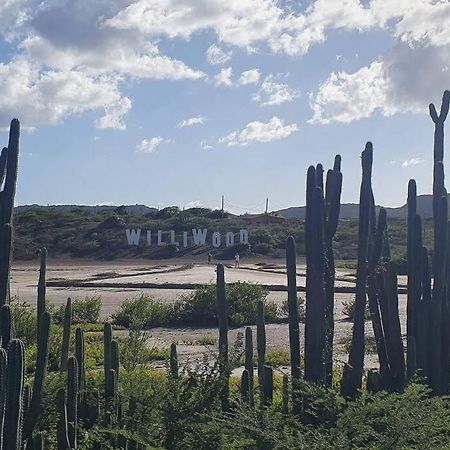 Local Willibrord Lodge Willibrordus 外观 照片